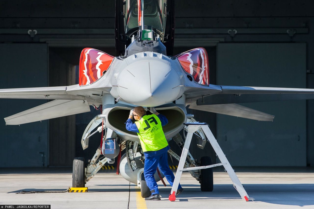 F-16 lecą na ćwiczenia NATO - polscy piloci od początku szkolą się z europejskimi kolegami 