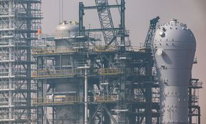 Eskalacja trwa. Po ataku dronem wyłączają największą rafinerię w kraju