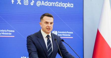Rząd kontra prezydent o budżet. "Reszta jest teatrem"