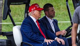 Rynek krypto pod presją. Spółka Trumpów traci miliard dolarów