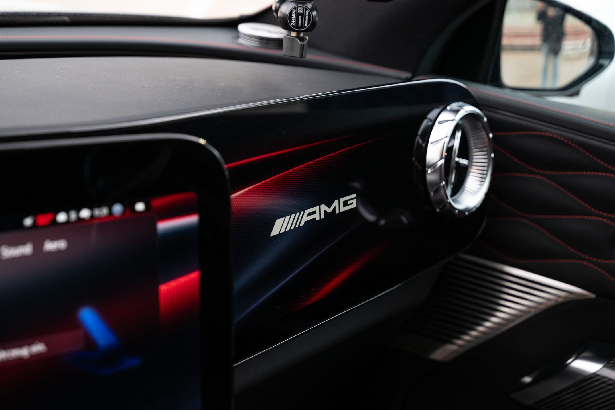 Mercedes-AMG GT SUV (2026)