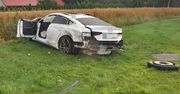 Biszcza: Pijany 19-latek jadąc Audi uderzył w samochód, wypadł z drogi i potrącił pieszego