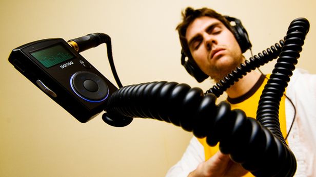 Koniec legendy: kultowy serwis Napster znika z Sieci po 12 latach 1