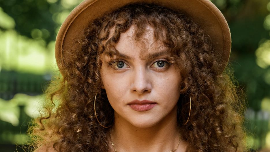 Kamila może się poszczycić burzą pięknych loków