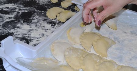 Jak mrozić pierogi, żeby się nie posklejały? O tym pamiętaj