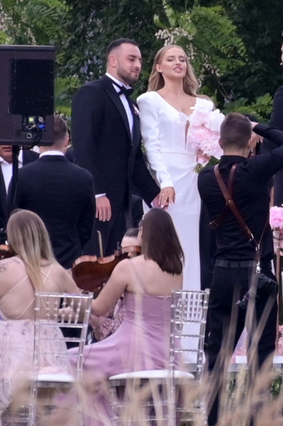 Karolina Pisarek, Roger Salla