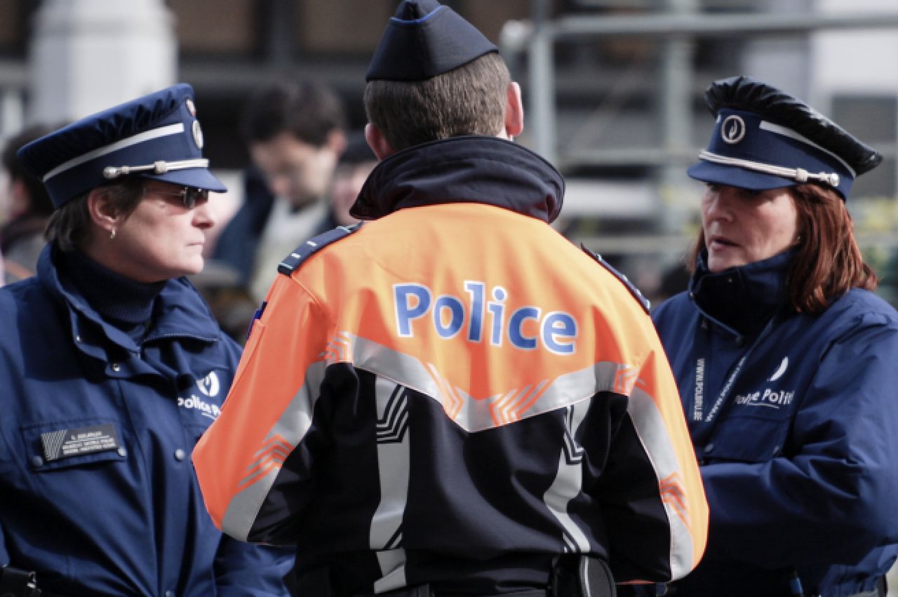 Belgijska policja prowadzi dochodzenie w sprawie śmierci Polaka w Antwerpii. Znaleziono go martwego w jego mieszkaniu