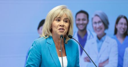 "Zarabiamy godnie". Pielęgniarki liczą na prezydenta