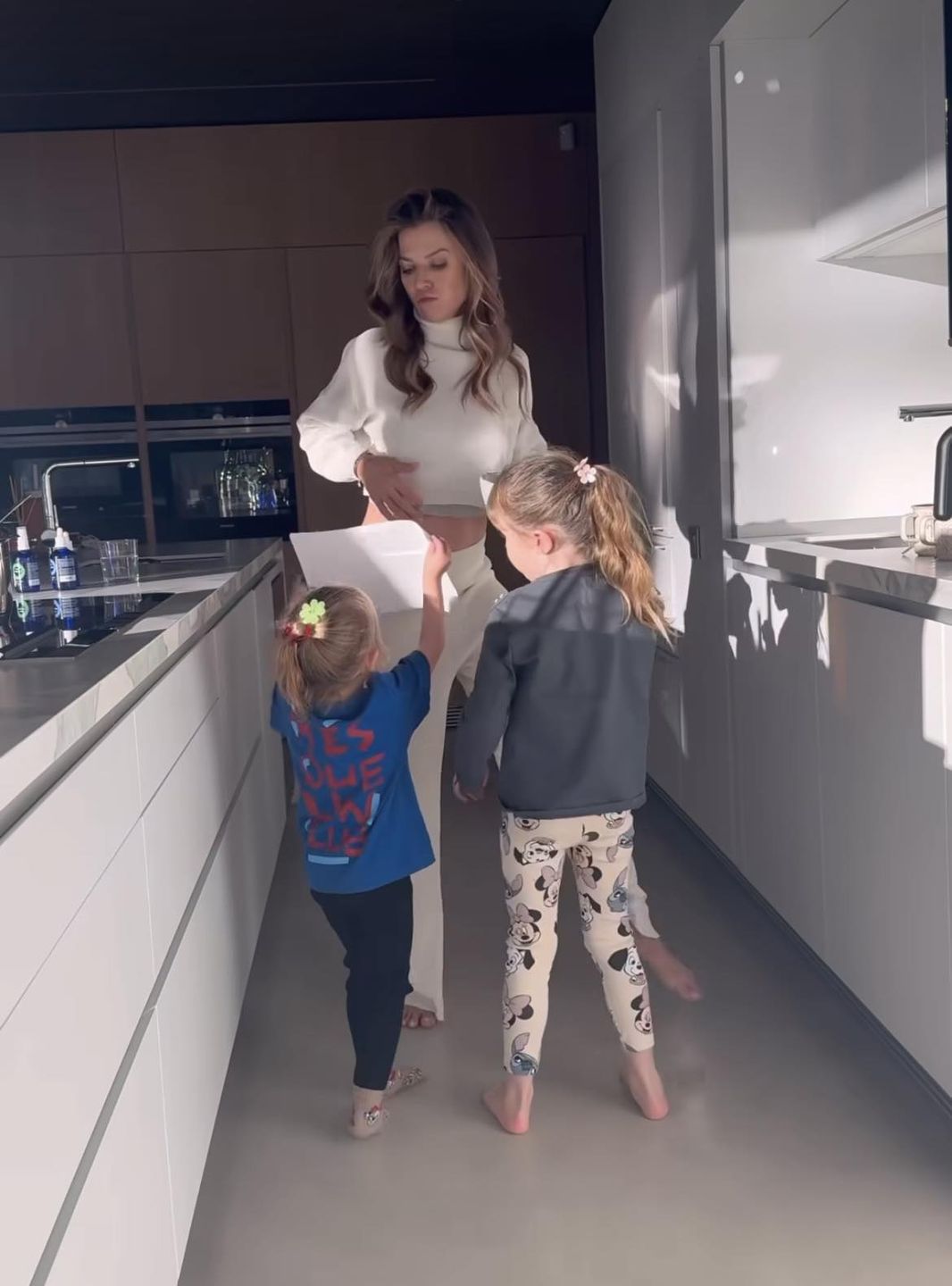 Anna Lewandowska szaleje z dziećmi w kuchni