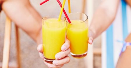 Żywność i napoje reklamowane przez gwiazdy są niezdrowe