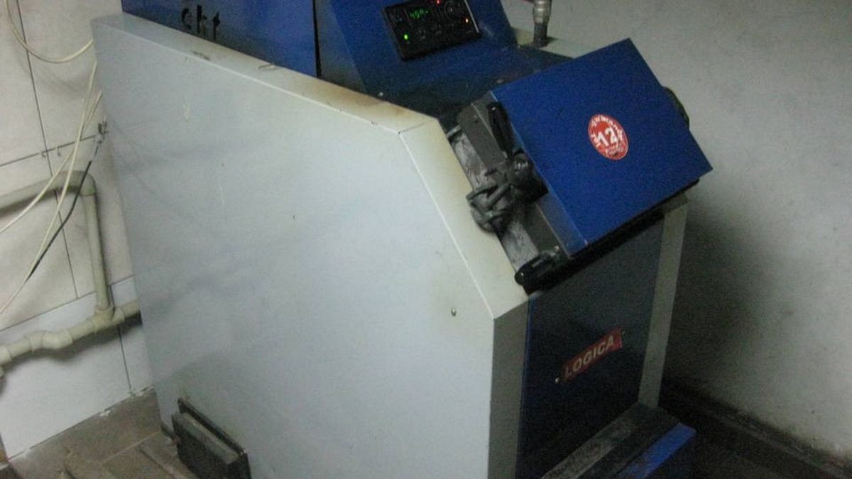 Mieszkaniec Tarnowa palił w piecu odchodami (zdjęcie ilustracyjne)