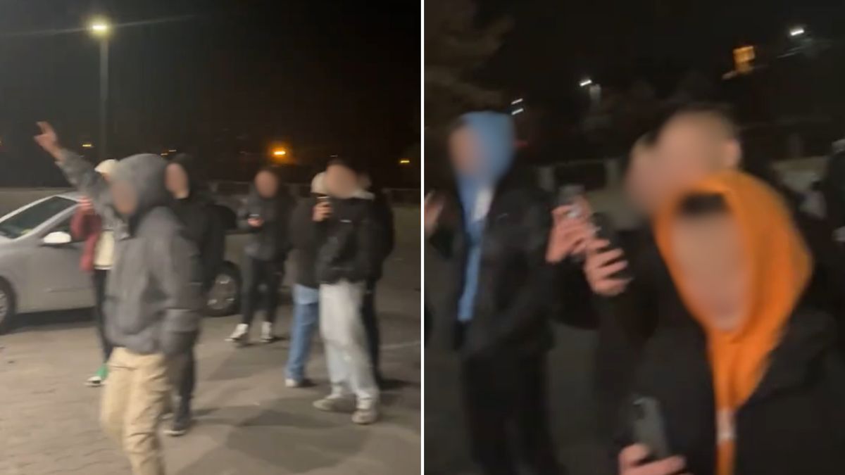 Show przed Biedronką.