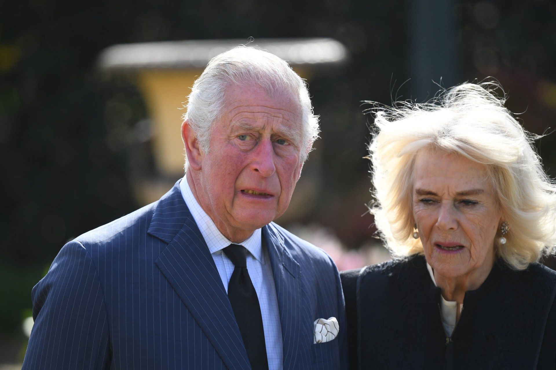 Książę Karol i Camilla Parker-Bowles opłakują księcia Filipa