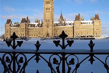 Ponad 20 ofiar śmiertelnych ataku zimy w USA i Kanadzie