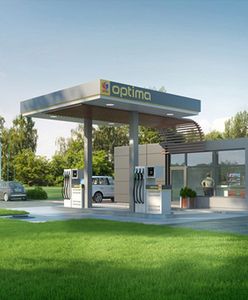 50 stacji w pół roku