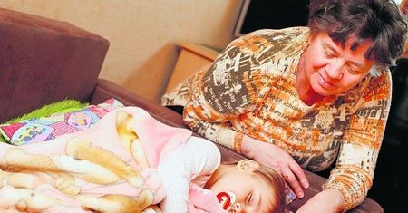 Na urlop wychowawczy zamiast mamy - babcia