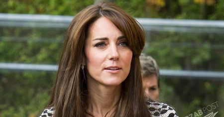 Księżna Kate w minimalistycznej czarno-białej kreacji. W tej sukience już wystąpiła w zeszłym roku