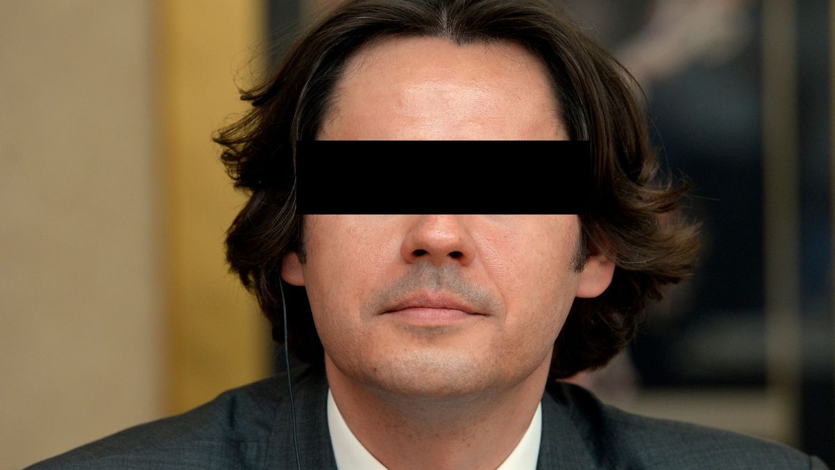 Adam P. zaczął pracę w Grupie PKP w 2012 roku, a rok później trafił do zarządu PKP Cargo.