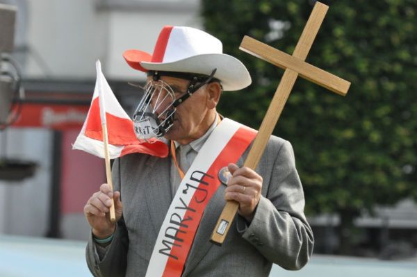 Demonstracja i wysłuchanie publiczne w Parlamentu Europejskiego ws. TV Trwam