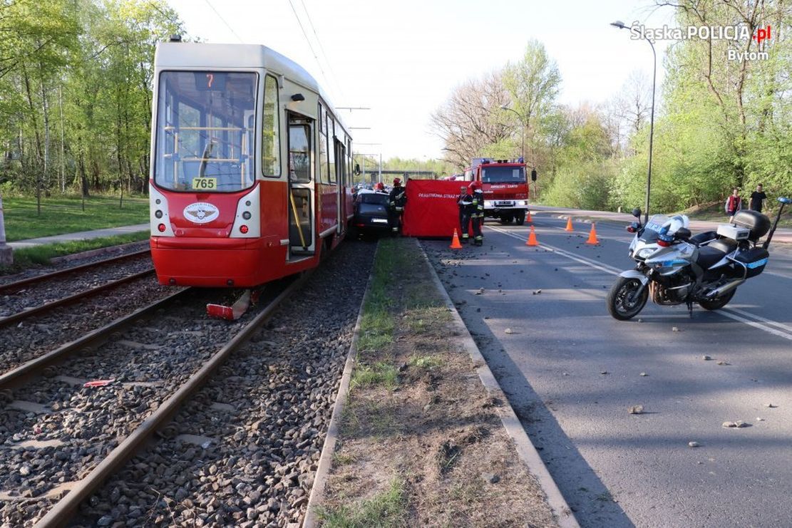 Policja szuka pasażerów