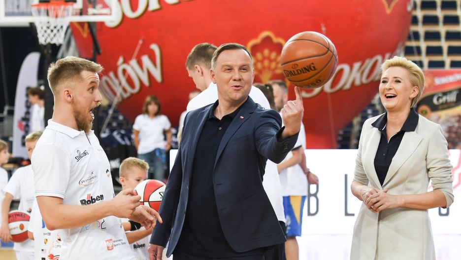 Agata Duda postawiła na klasykę i był to dobry wybór