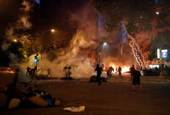 Zamieszki w Barcelonie. Starcia z policją i koktajle Mołotowa. Miasto płonie