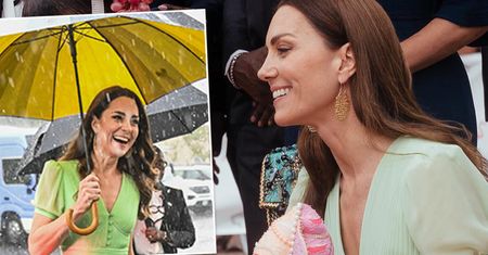 Pogoda zrujnowała perfekcyjny look Kate. Efekt? Kapitalne zdjęcia! Księżna wygląda jak na kadrach z filmu