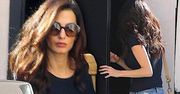 Zawsze szykowna Amal Clooney tym razem naprawdę zaskoczyła! Zniszczone dżinsy, zwykły top i buty stworzone dla Lady Gagi…