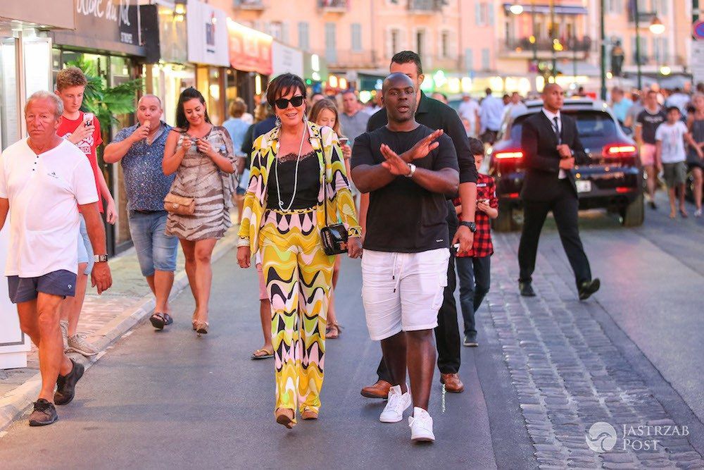 Kris Jenner i Corey Gamble w Saint-Tropez