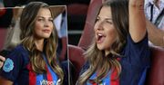 Anna Lewandowska wspiera męża na trybunach Camp Nou. Trenerka odsłoniła mięśnie przed paprazzi