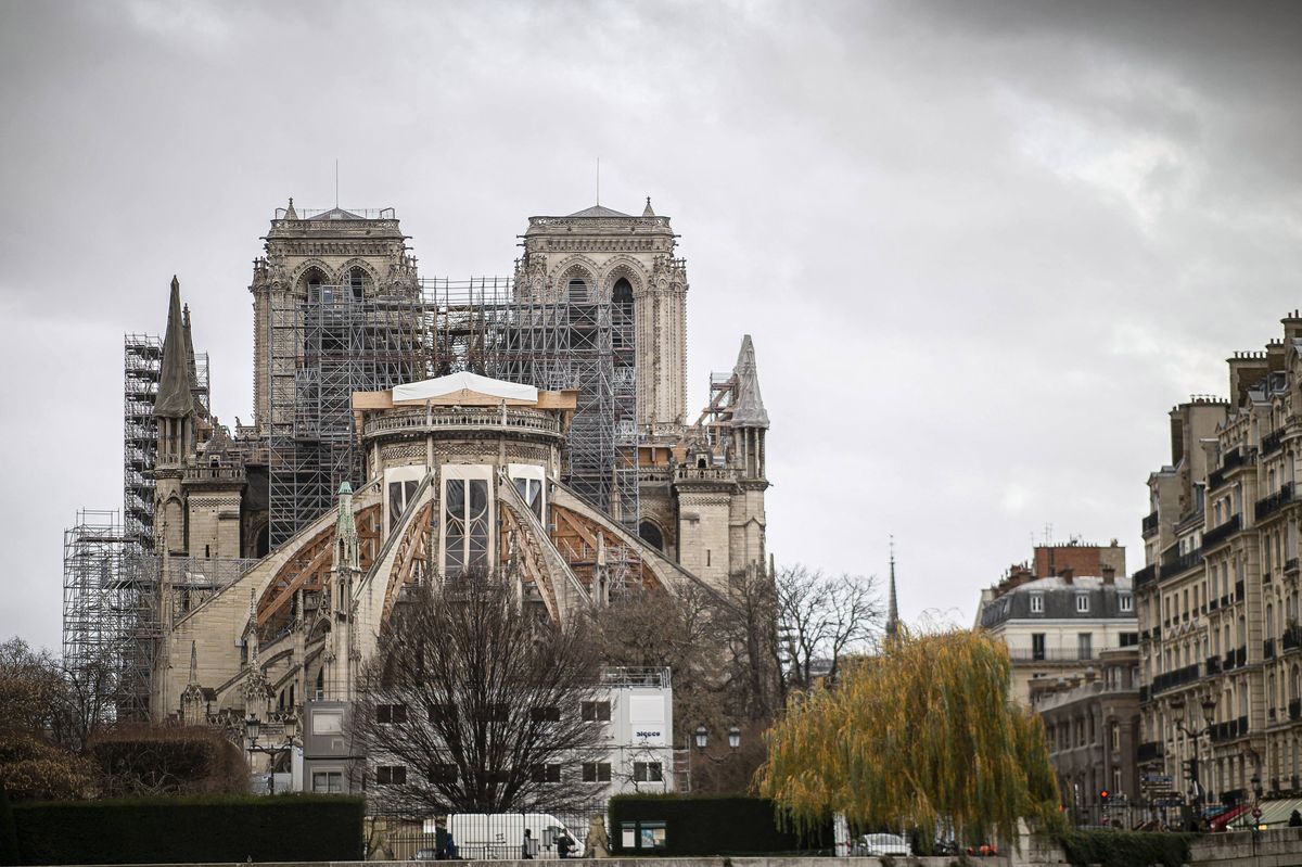 Paryż. Odbudowa katedry Notre-Dame. "Jest wciąż zagrożona"