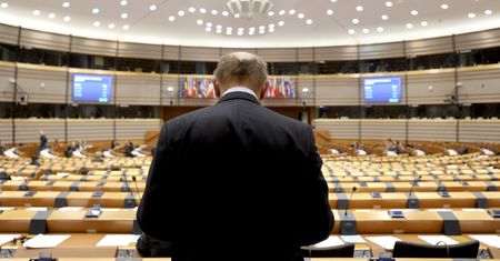 Wybory do europarlamentu. Zobacz, o jaki pensje walczą posłowie