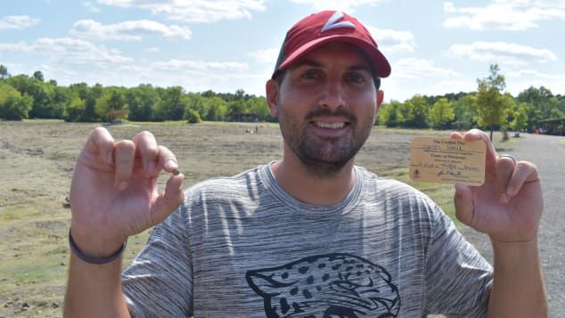 Nauczyciel znalazł diament o wadze 2,12 karata w parku w Arkansas