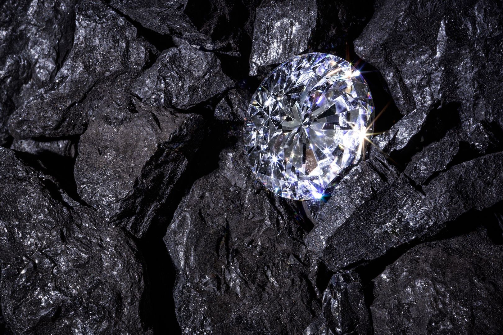 Diamenty kryją prawdziwy skarbiec historii Ziemi