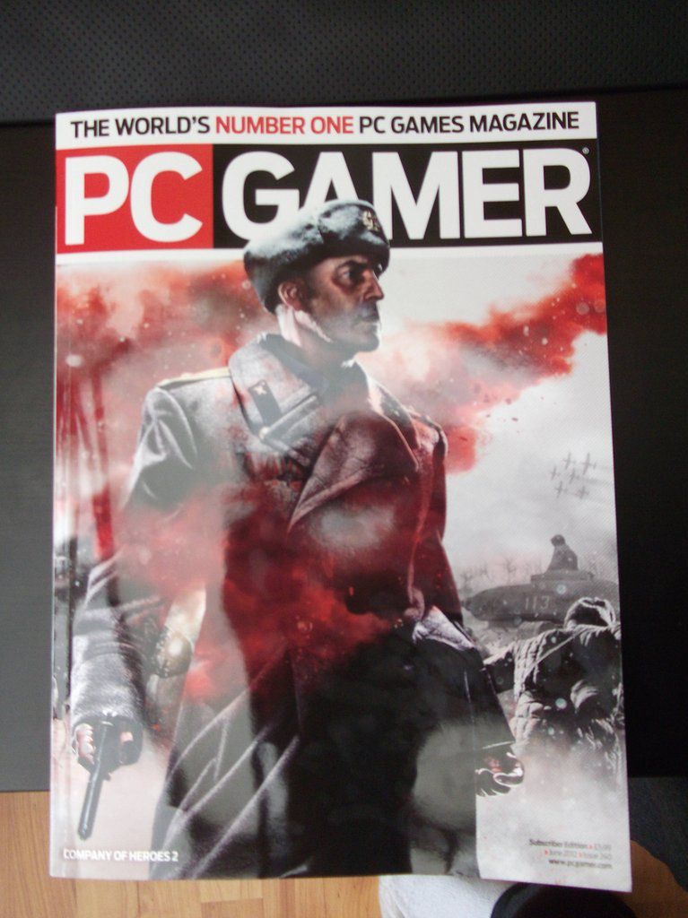 Krótka piłka: Company of Heroes 2 na okładce PC Gamera