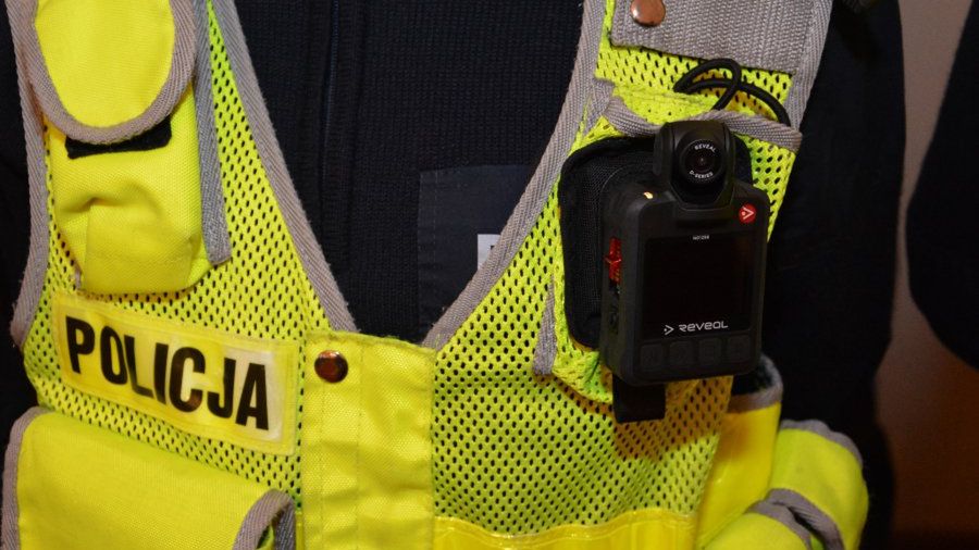 Kamery dla patroli drogowych, w odróżnieniu od urządzeń dla jednostek prewencyjnych, posiadają ekran