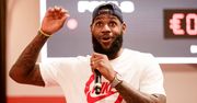 LeBron James stanie u boku Królika Bugsa w drugiej części "Kosmicznego Meczu"