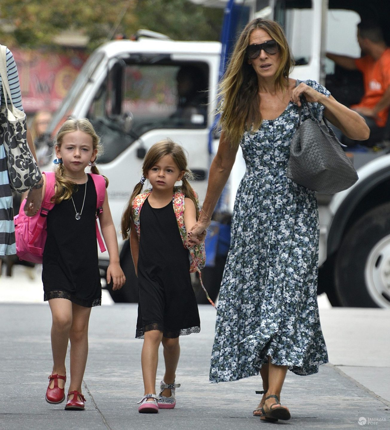Sarah Jessica Parker i jej córki: Marion Loretta Elwell i Tabitha Hodge (fot. ONS)