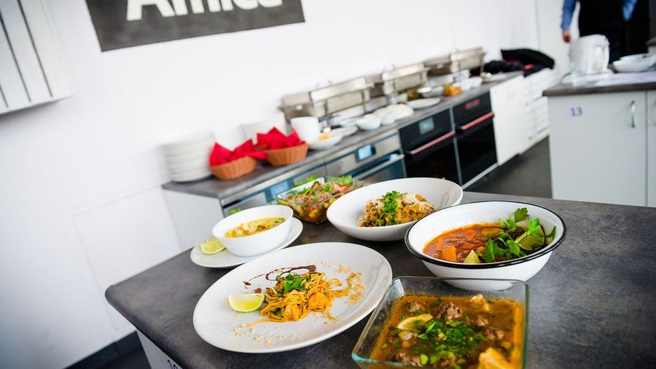 Dania kuchni świata z warsztatów kulinarnych Amica