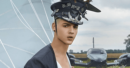 Radek Pestka z Top Model 5 zmienił kolor włosów. Teraz wygląda jak babcia