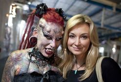 "Kobieta na Krańcu Świata": Wojciechowska oko w oko z kobietą-wampirem!