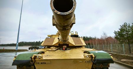 Fort Trump będzie Polskę słono kosztować. Baza da jednak coś więcej