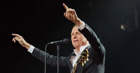 Bryan Adams zapowiada nowy album „Shine A Light”. Artysta zagra też koncert w Polsce