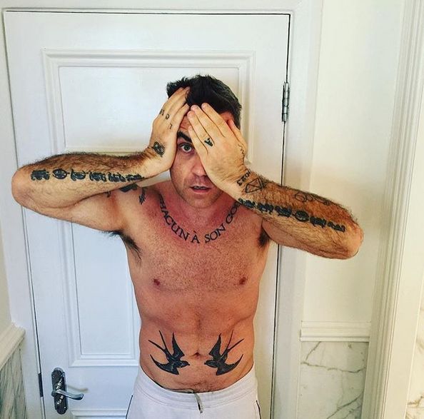 Robbie Williams ma poważne problemy ze zdrowiem. Piosenkarz odwołuje trasę koncertową