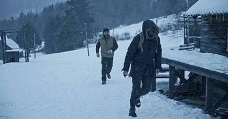 Na granicy (2015)