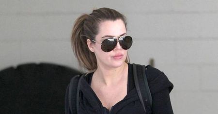 Khloe Kardashian oburzona atakiem internautów: "To obrzydliwe, żeby oskarżać mnie o odsysanie tłuszczu!"