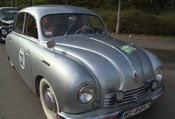 Legendy motoryzacji stanęły w szranki na trasie liczącej 1200 kilometrów