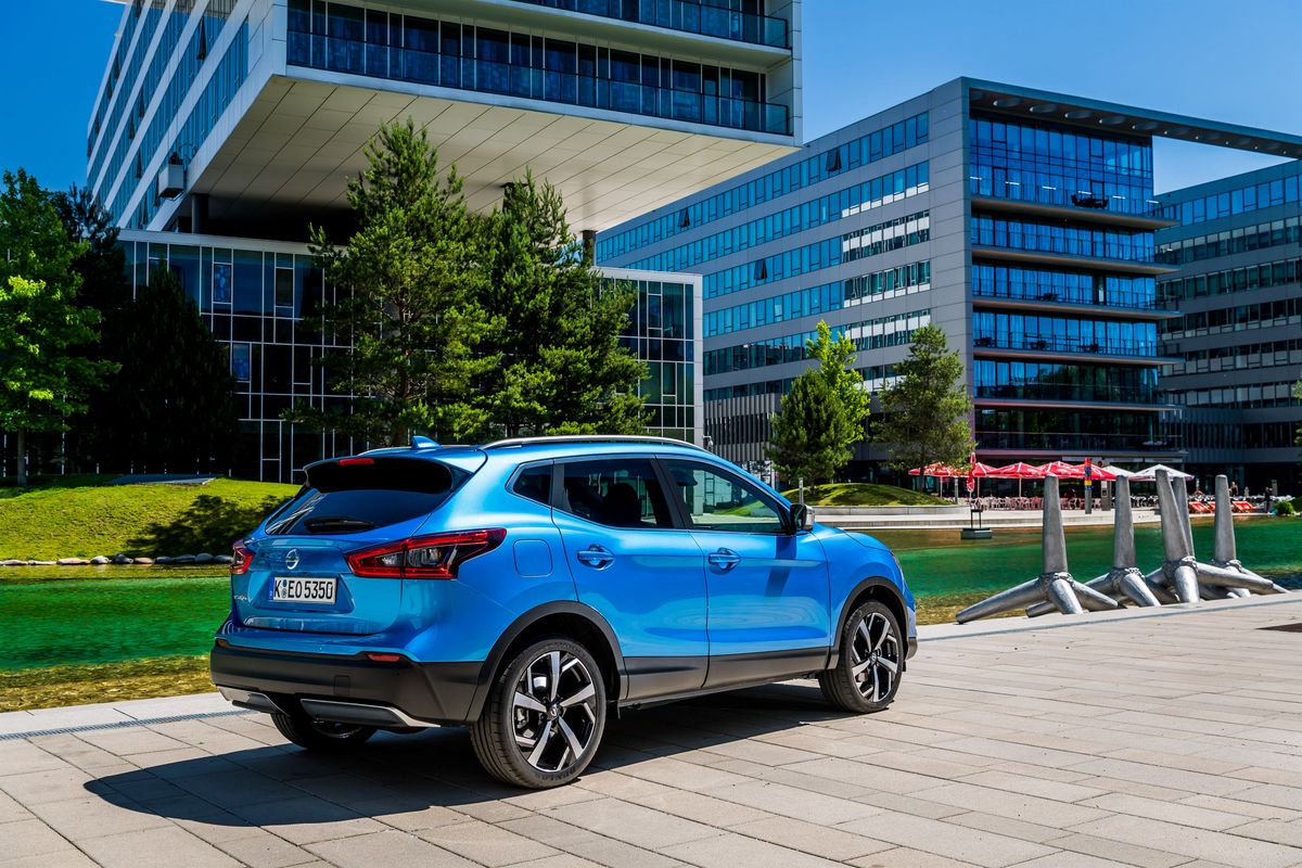 Odświeżone Nissany X-Trail i Qashqai można już zamawiać