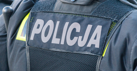 Bohaterska akcja policjanta. W pojedynkę i na piechotę uratował życie 39-latka