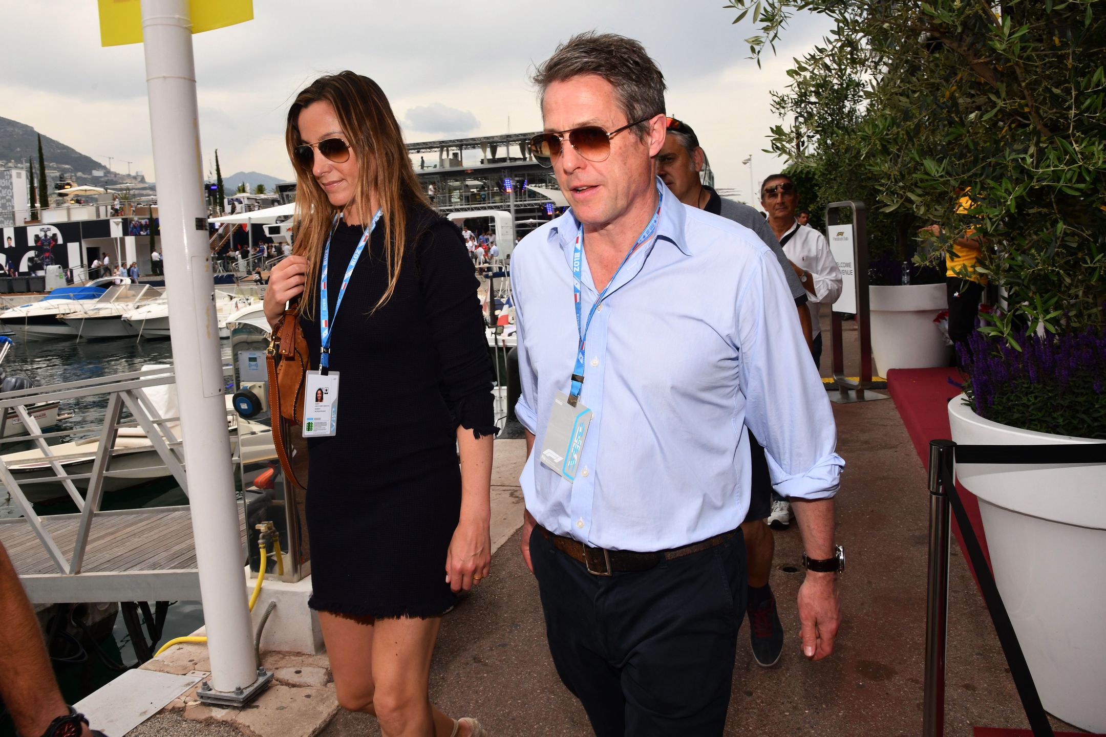 Hugh Grant et sa femme Anna Eberstein au 76�me Grand Prix de Formule 1 de Monaco le 27 mai 2018. Le couple s'est mari� le 24 mai 2018 � Londres. � Bruno Bebert/Bestimage Hugh Grant and his wife Anna Eberstein at the 76th Monaco Formula 1 Grand Prix on May 27, 2018. The couple married on May 24, 2018 in London. 